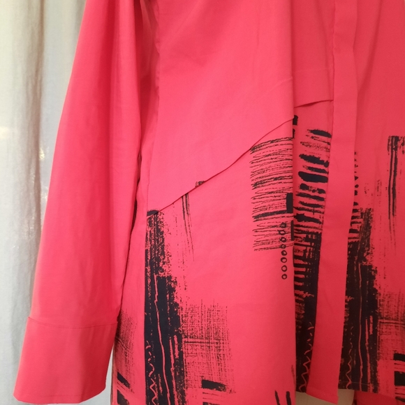 Beautiful red long button down shirt - Picture 9 of 12